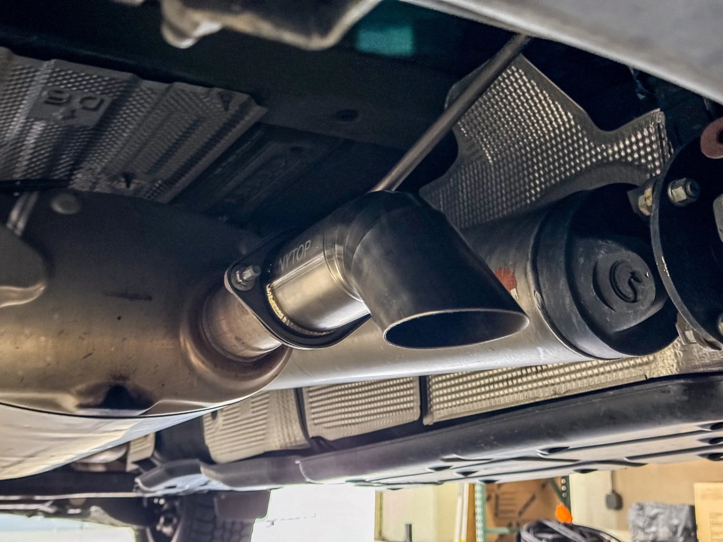 2022-Current Toyota Tundra Titanium Axle Dump Exhaust Tip