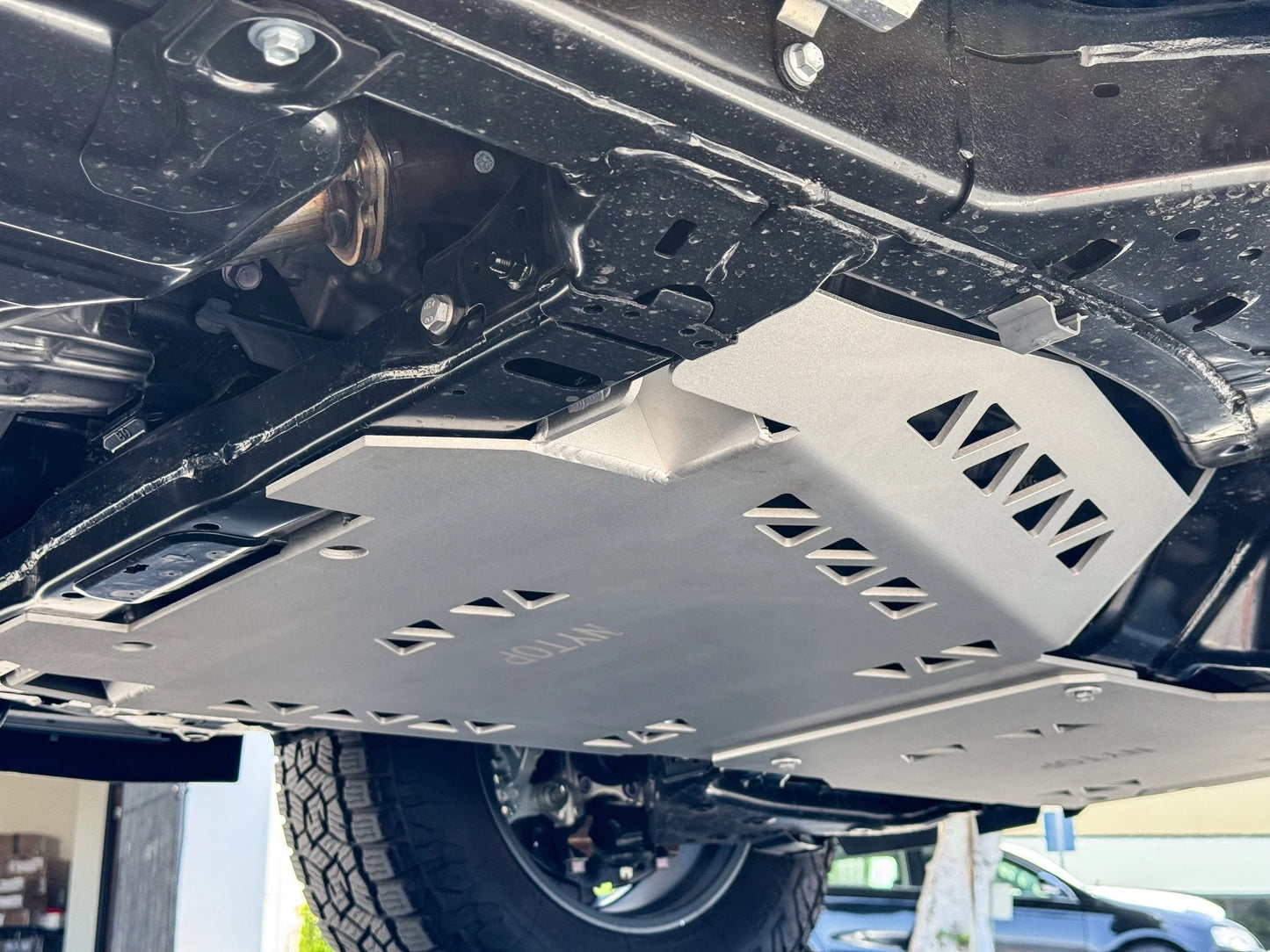 2024-Current Lexus GX550 Catalytic Converter Shield