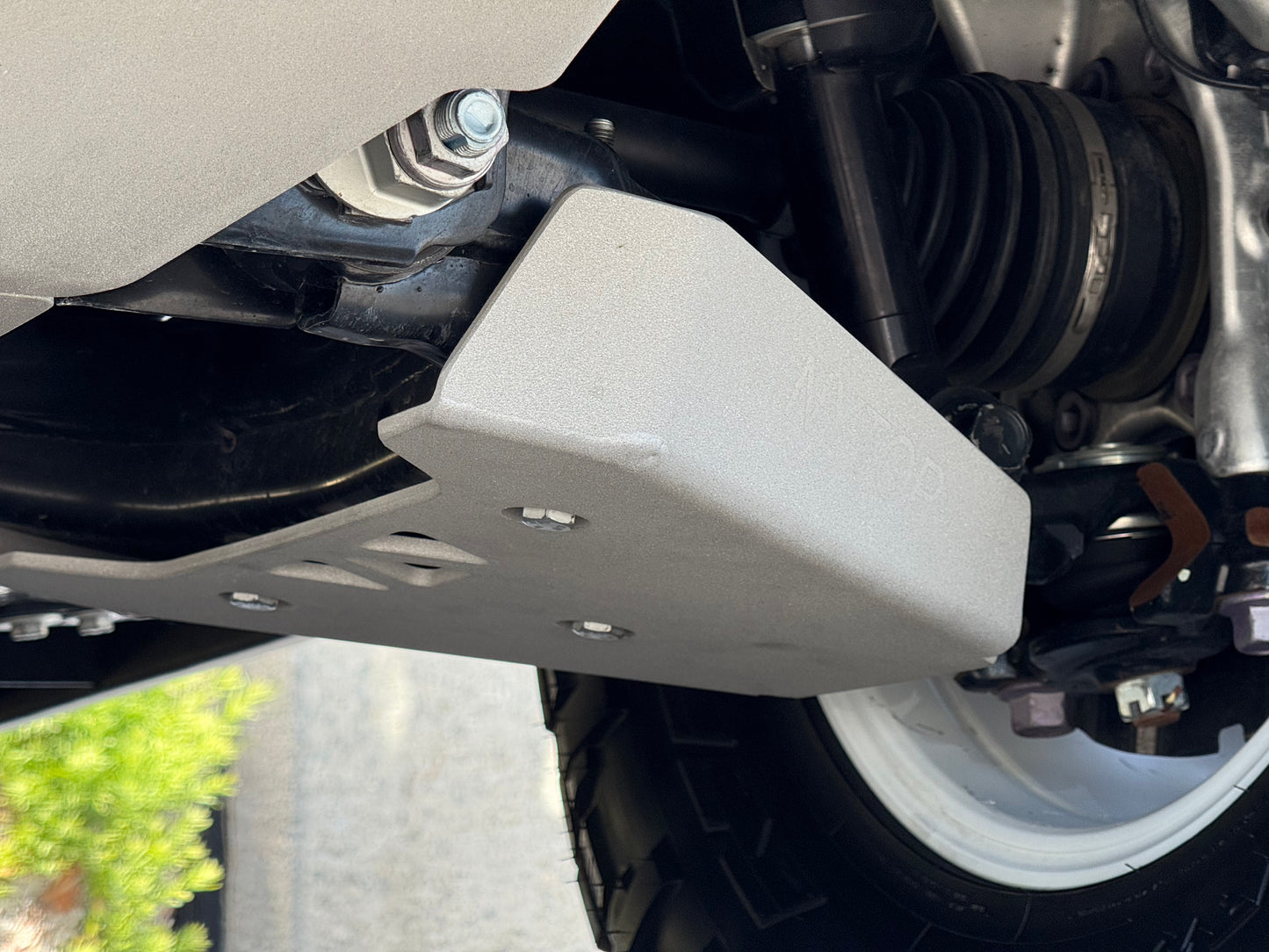 2024-Current Lexus GX550/Toyota Land Cruiser Lower Control Arm Skid Plate Kit
