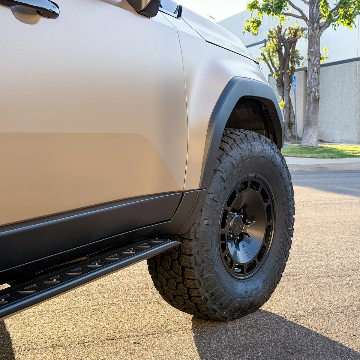 2024-Current Lexus GX550/Toyota Land Cruiser Rock Sliders