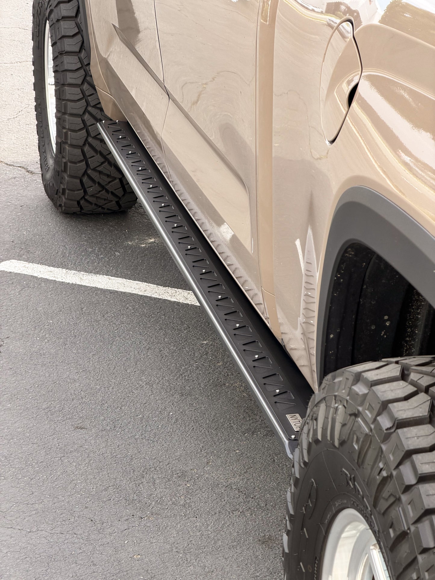 2022-Current Toyota Tundra Rock Sliders